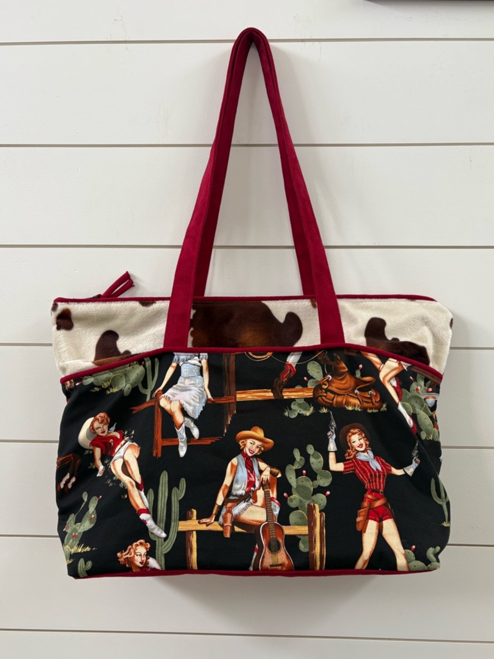 Atenti Western Pin-Up Canvas Tote with Burgundy Trim
